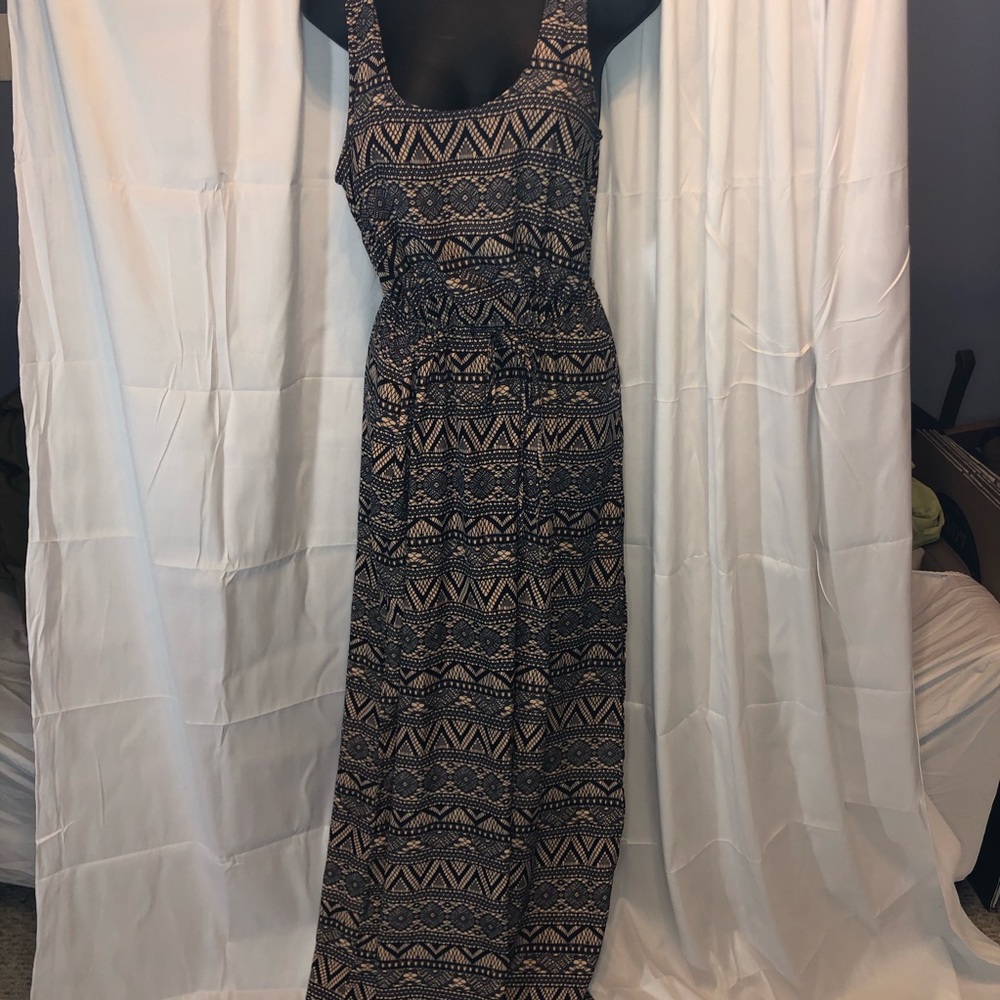 Love, Fire Maxi Dress in Medium